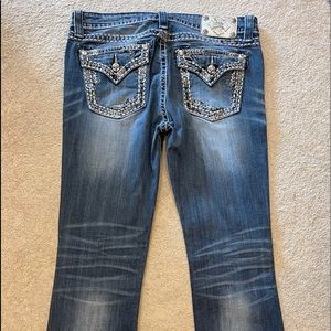 Miss me mid rise boot size 31 waist. 30” Length for 5’5 person